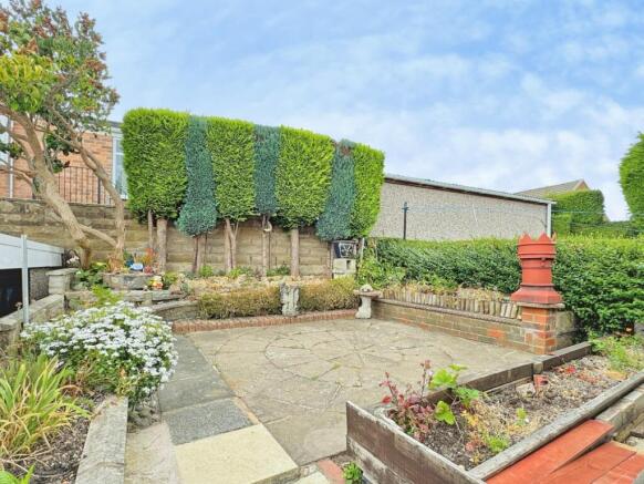3 bed Semi-Detached Bungalow for sale Image 4