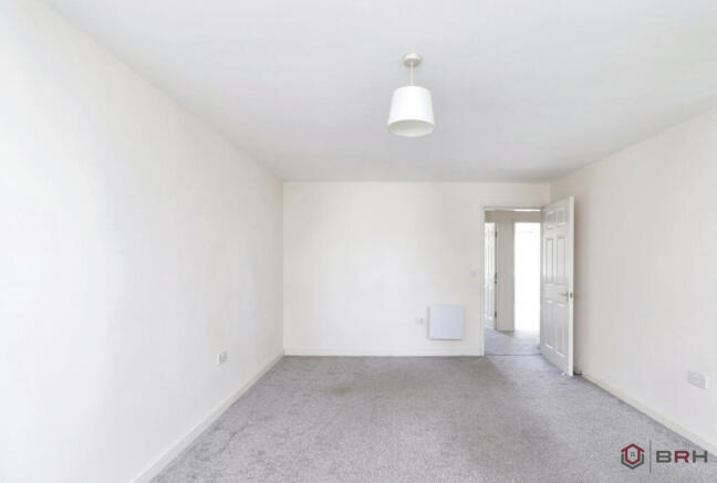 2 bed Apartment for sale Image 9