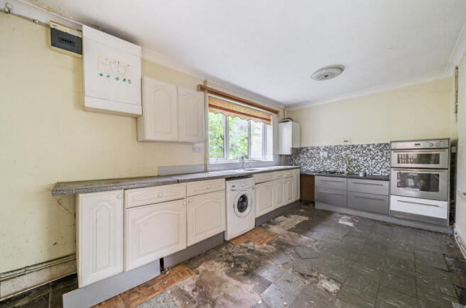 Thorney Park, Wroughton, Swindon, SN4 photo 2