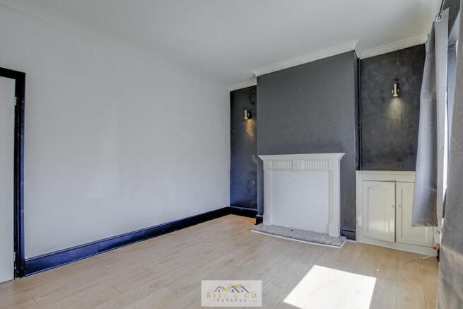 3 bed Terraced for sale Image 6