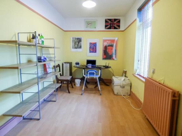Photo 11