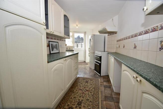 2 bed Terraced for sale Image 8
