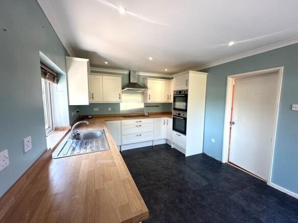 Kitchen 3
