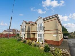 Flat 4, 33 Highridge Court, Highridge Green, Bedminster Down, Bristol BS13 8BY