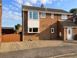5, Fallowfield, Great Yarmouth NR29 4NT