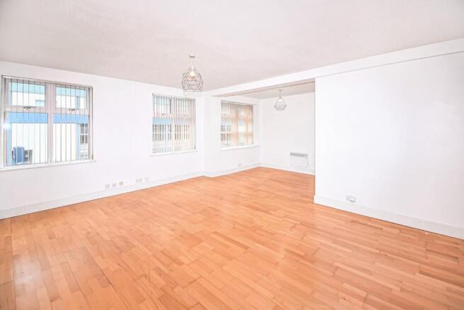 8 The Gallery Lounge (2).jpg