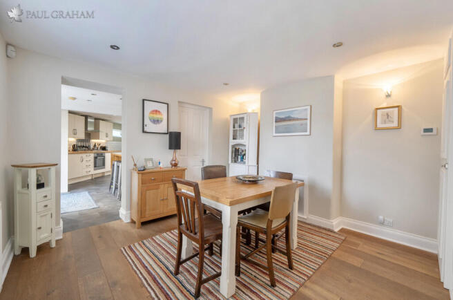 4ba6dfd6-8ff5-4c6...