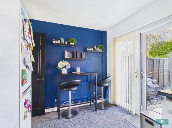 2 bed Semi-Detached for sale Image 6