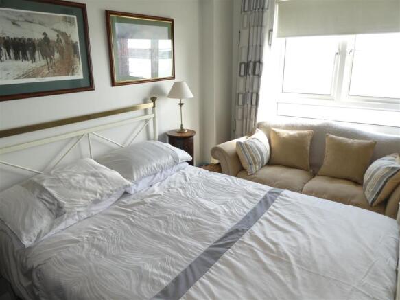 bed2.JPG