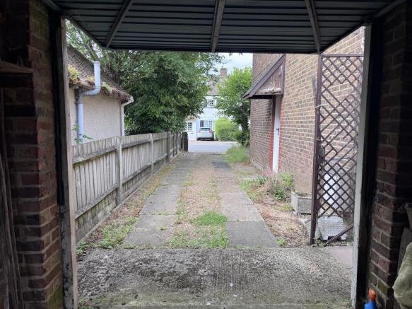 2 - Garage & Drive.jpg