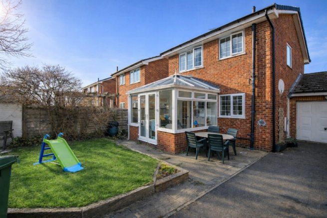 3 bed Detached for sale Image 6