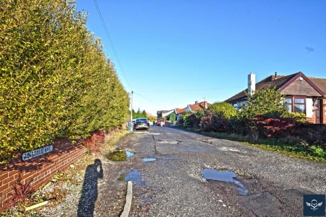 2 bed Bungalow for sale Image 8