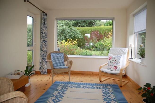 Sitting Room/Bed 4