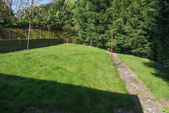 rear gdn a.jpg