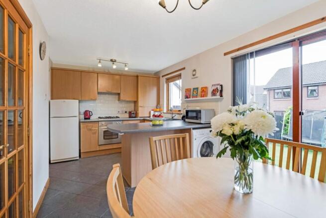 Kitchen/dining area