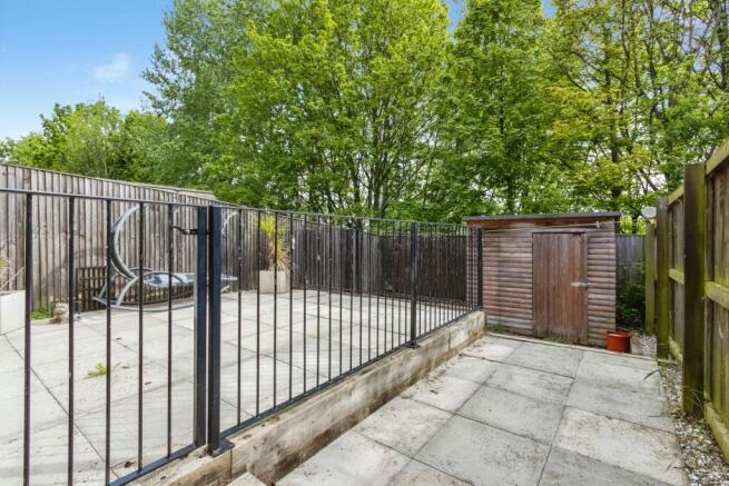 3 bed Semi-Detached for sale Image 11