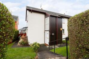 43, Lady Nairne Crescent, Duddingston, Edinburgh EH8 7PD