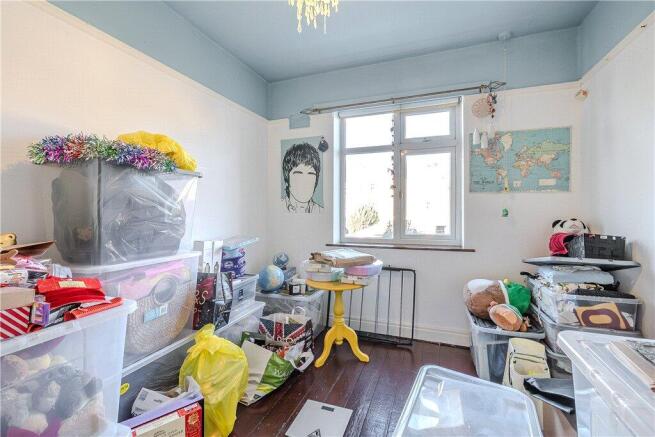 3 bed Terraced for sale Image 9