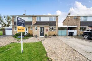 3, Pinnegar Way, Covingham, Swindon SN3 5EH