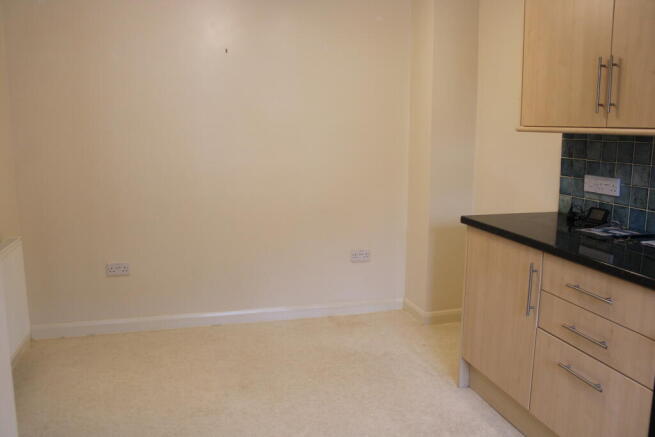 Kitchen/Dining Area