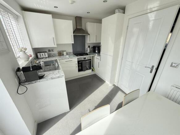 Kitchen / Diner