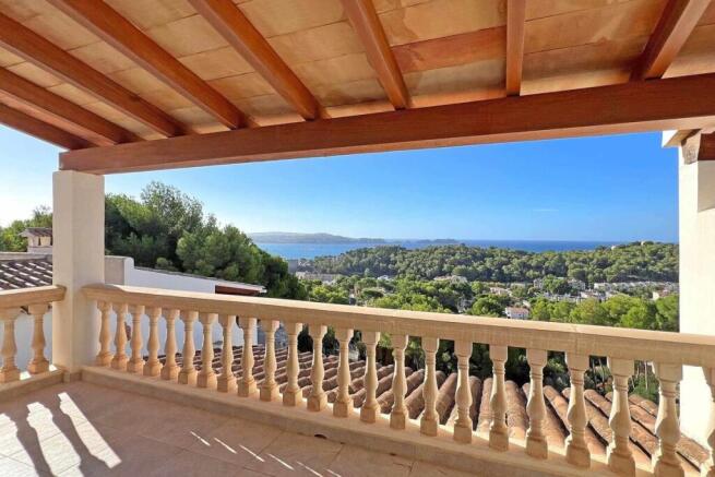 02-paguera-Renoviertes Meerblick Duplex-Penthouse-kaufen-terrasse