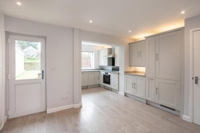 Kitchen Dining Area