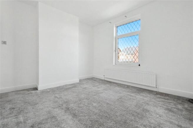 3 bed Terraced for sale Image 5