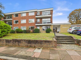Flat 1, Windermere Court, Oaklands Road, Bromley BR1 3TS