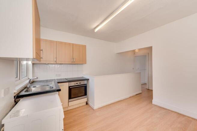 KITCHEN/DINER AND LOUNGE