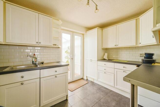 Breakfast Kitchen: