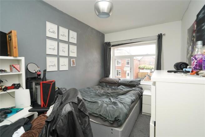 4 bed Semi-Detached for sale Image 5