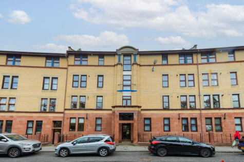 2/1 32 St Ninian Terrace, Glasgow