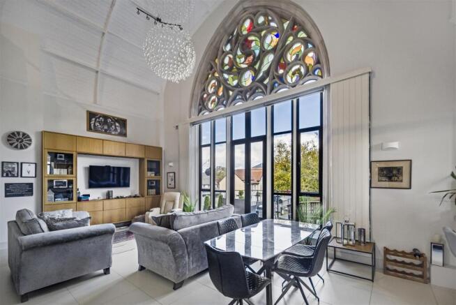 5, Alcedonia, Penarth photo 2