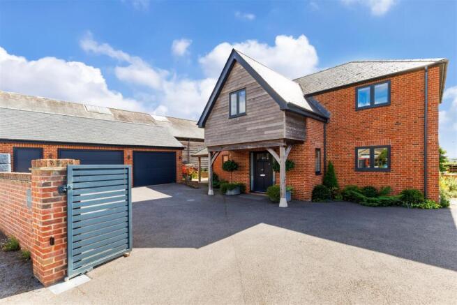 97737_Millside Honeystreet (3) - Copy.jpg