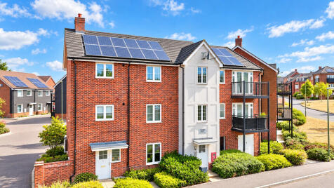 Jubilee Drive, Church Crookham, Fleet