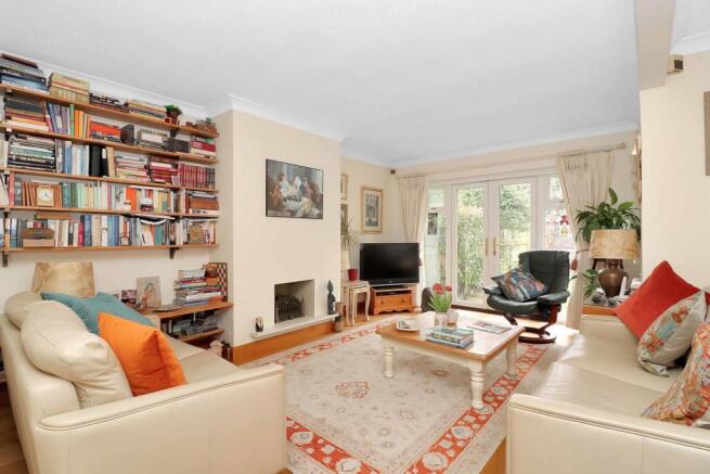 Sitting dining room
