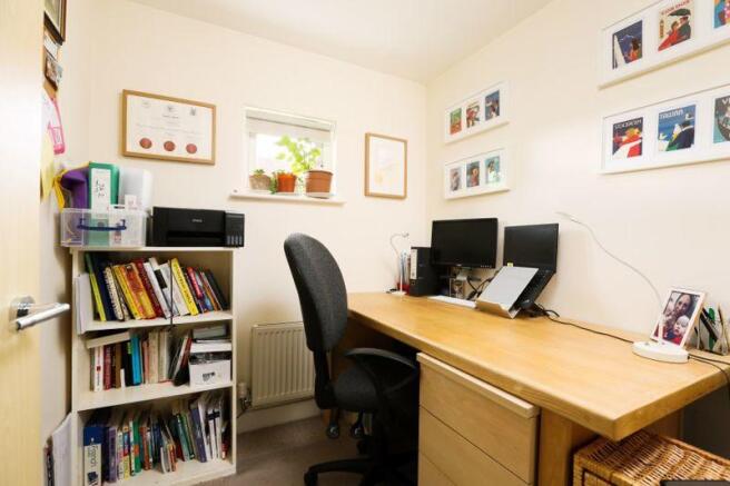 Bedroom 4/Study