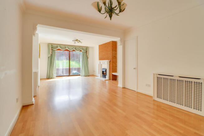 Living/Dining Room