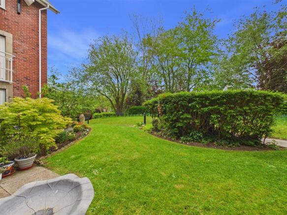 1 bed Apartment for sale Image 7
