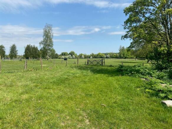 Romney House Plot