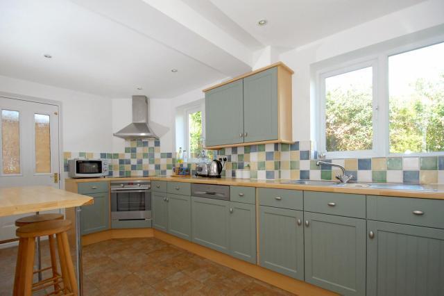 Kitchen (extended)