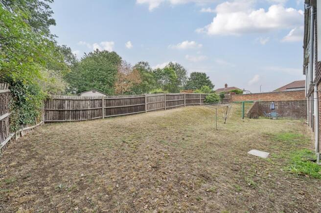 1330678-4-6880b30...