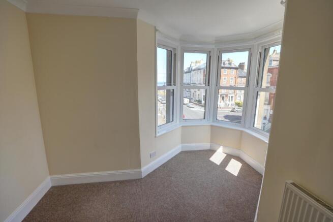 2 bed Flat for sale Image 6