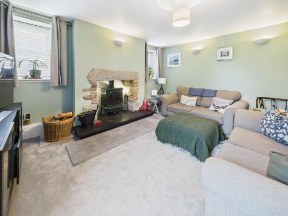 CAM03481G0-PR0129-STILL013