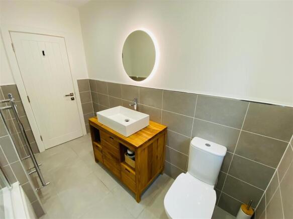 Photo 23
