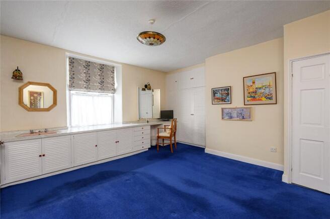 3 bed Semi-Detached for sale Image 12