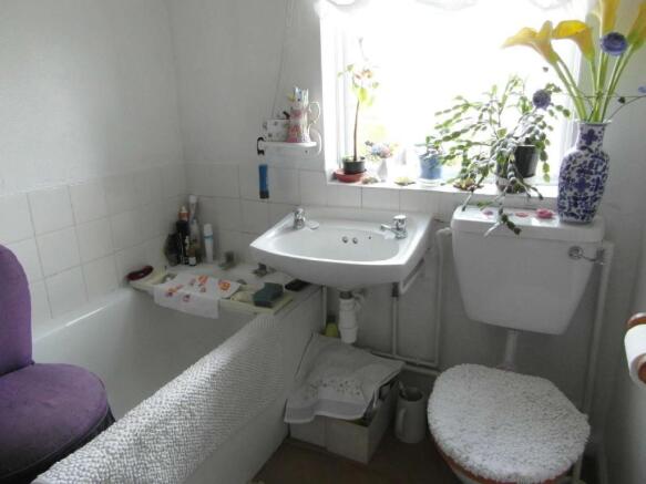 Photo 10