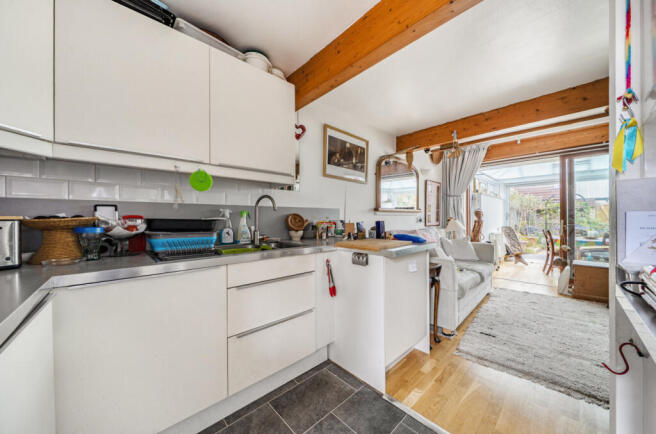 Kitchen/Living Area