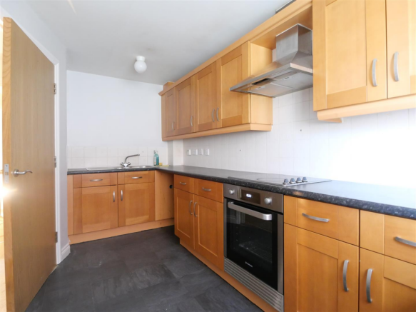 2 bed Apartment for sale Image 7